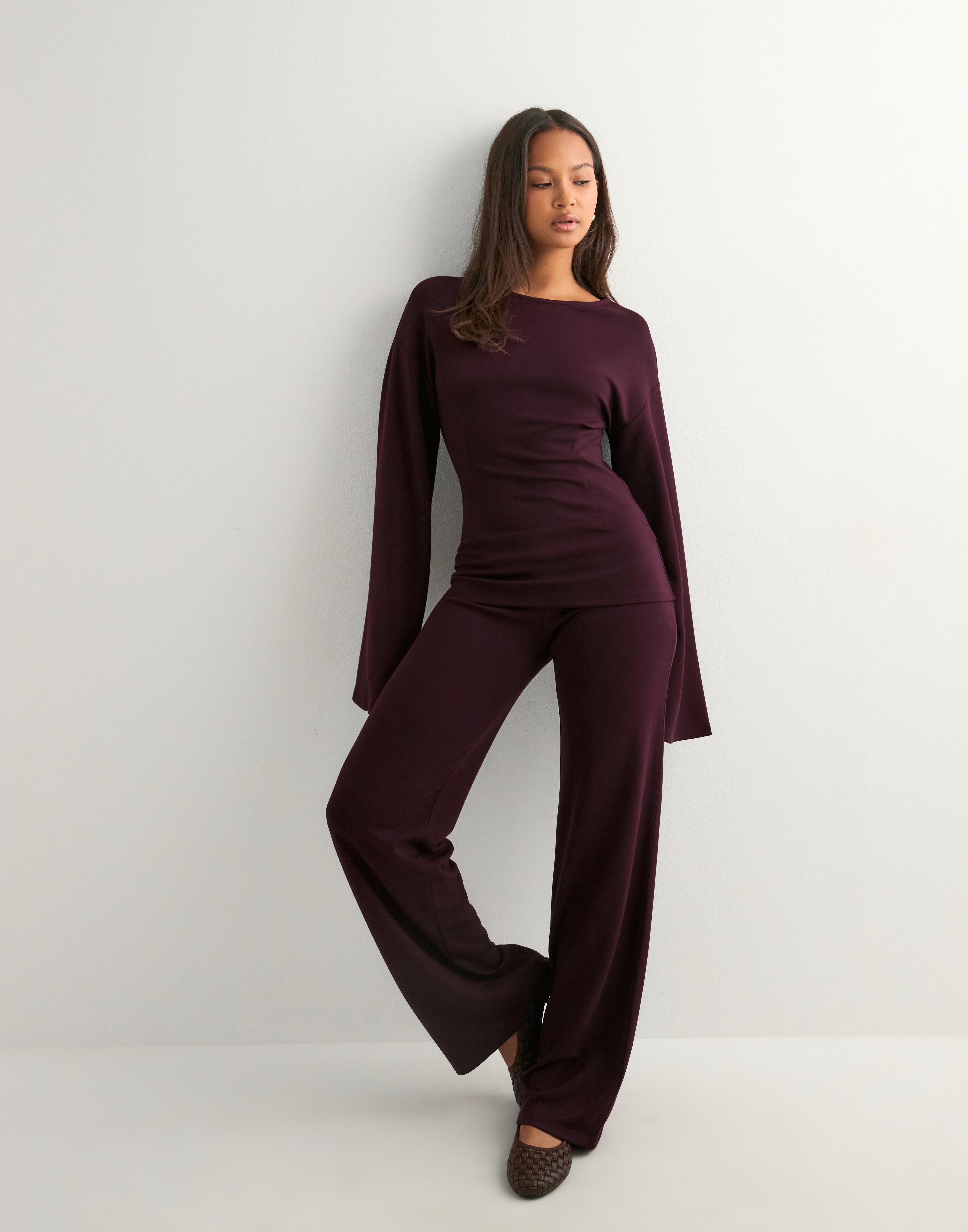 Elvira – Ensemble Élégant