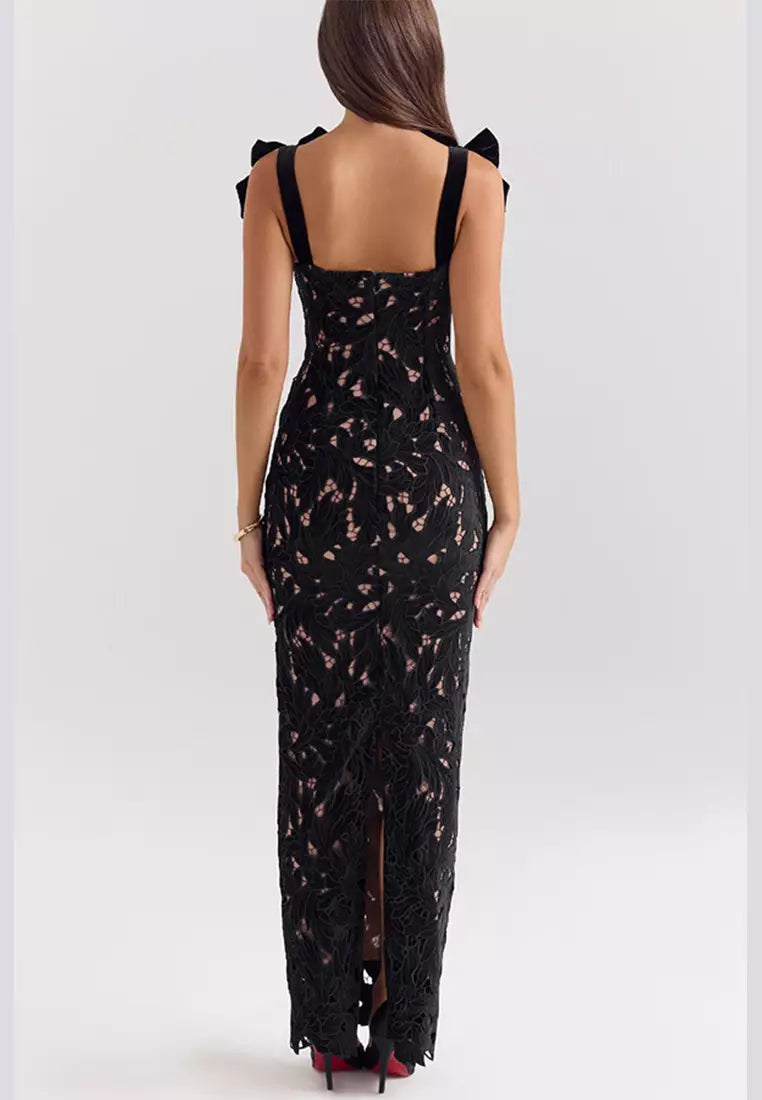 Veronica - Robe maxi avec bretelles en nœud et bords brodés