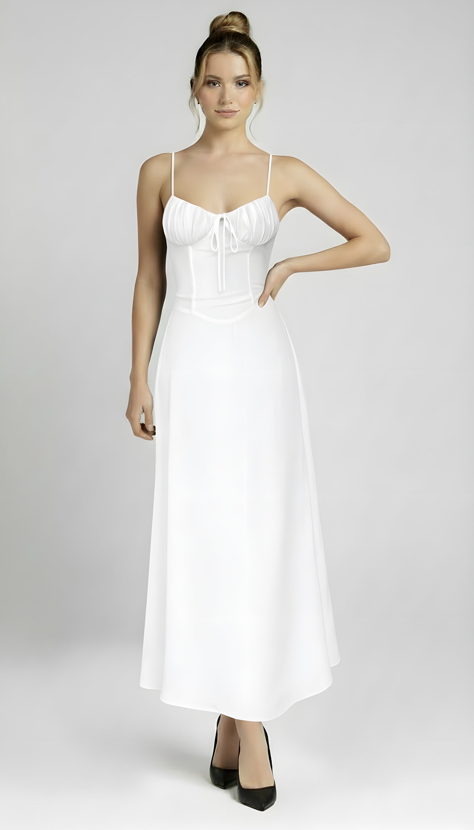 Divina - Robe longue à bretelles spaghetti